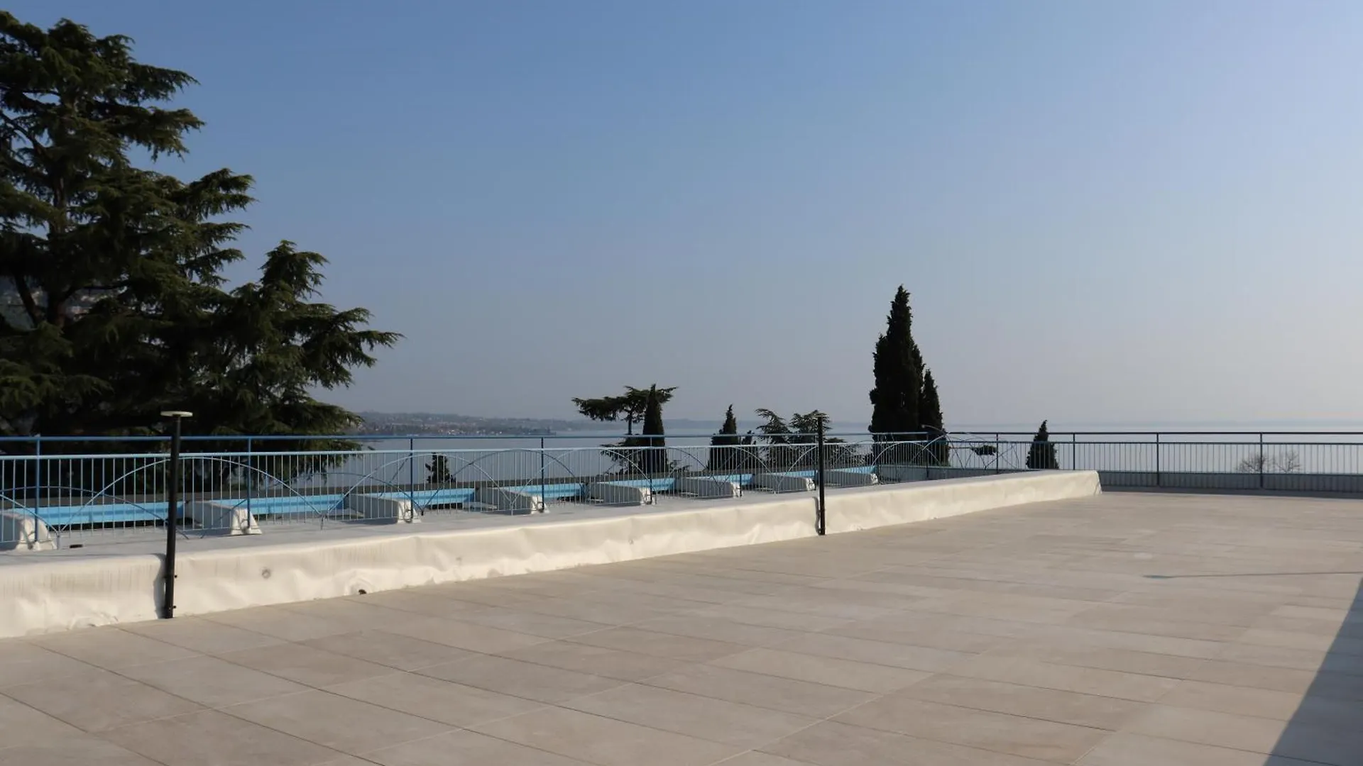 Monika Holiday 217 Lake Dream Garda  0*, Garda (Verona) Italien