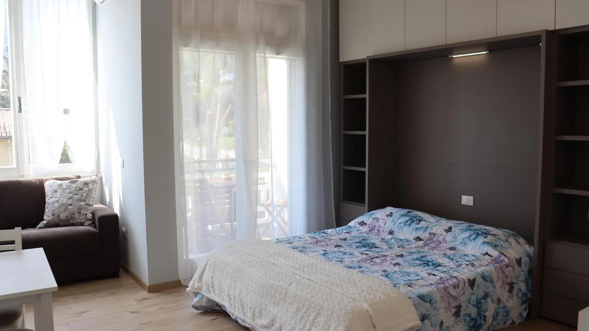 Monika Holiday 217 Lake Dream Garda  Italien